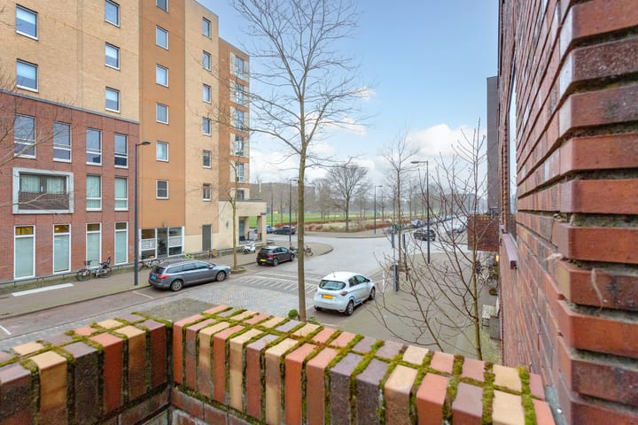 Foto 19 van Eva Besnyöstraat 579