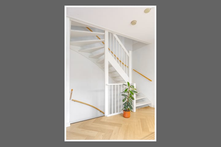 Foto 20 van Eva Besnyöstraat 579