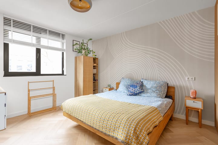 Foto 23 van Eva Besnyöstraat 579