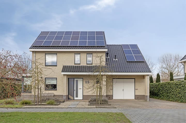 Foto 1 van Niels Bohrhage 25