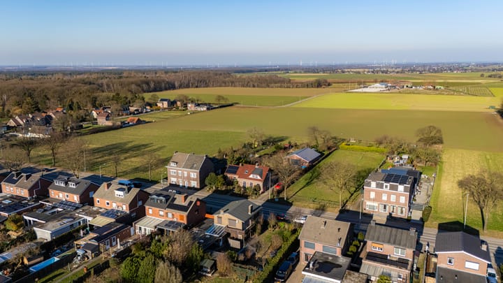 Foto 3 van Europaweg-Noord 107