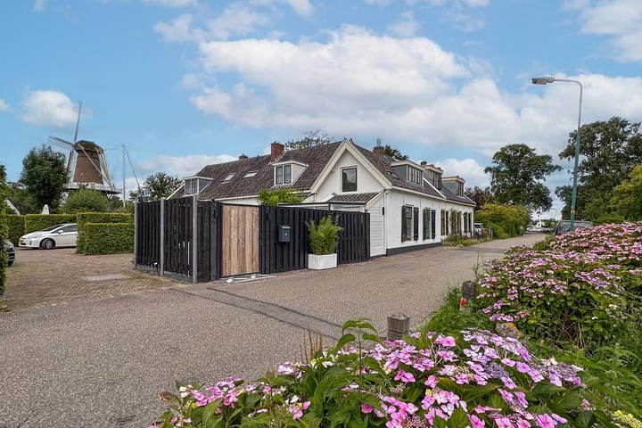 Oud Over 51