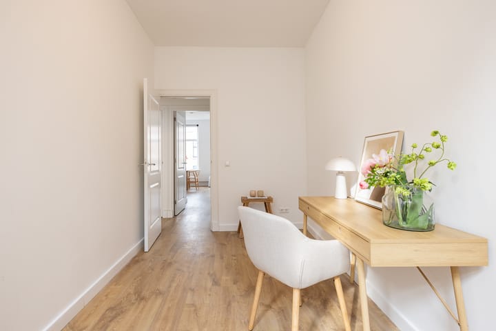 Foto 4 van C.P.Tielestraat 34-A