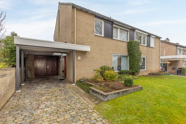 Photo 2 of Caumerboord 81