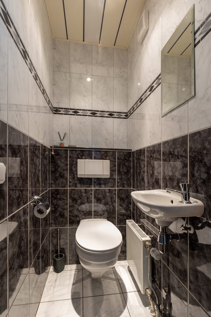 Photo 5 of Caumerboord 81