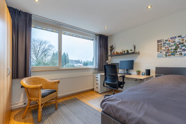 Photo 21 of Caumerboord 81