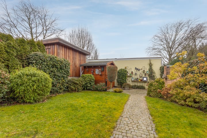 Photo 30 of Caumerboord 81