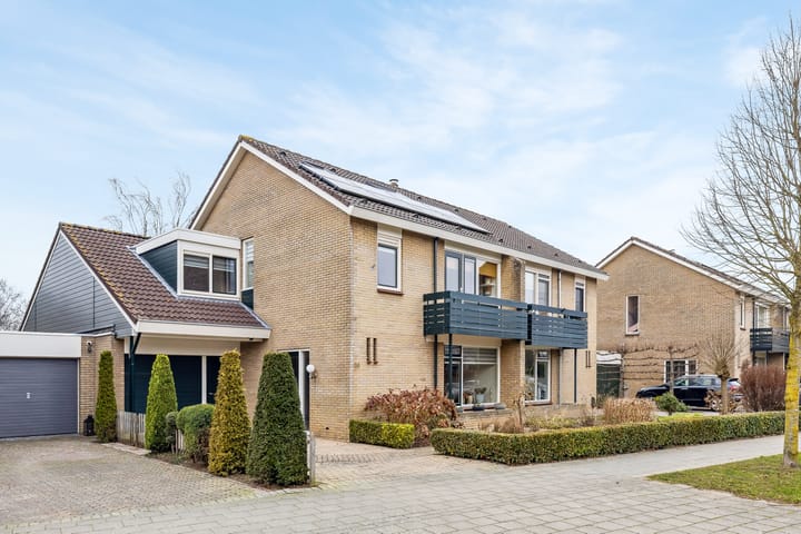 Foto 1 van Jan Schamhartstraat 30