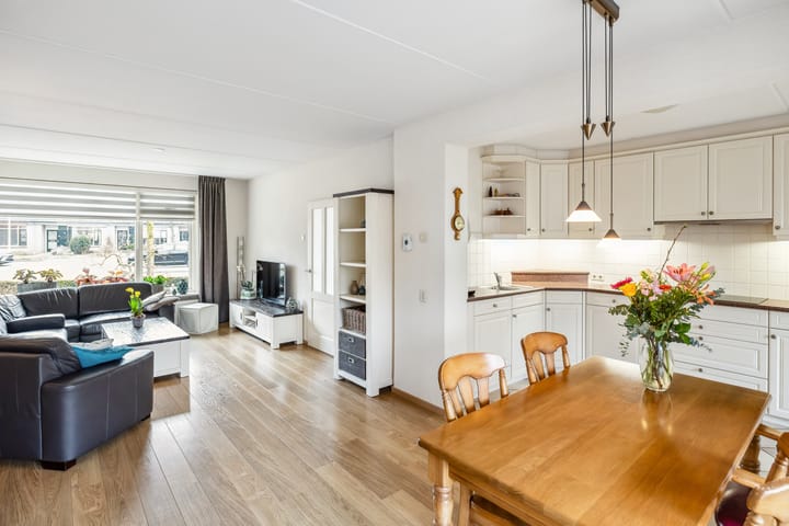 Foto 10 van Jan Schamhartstraat 30