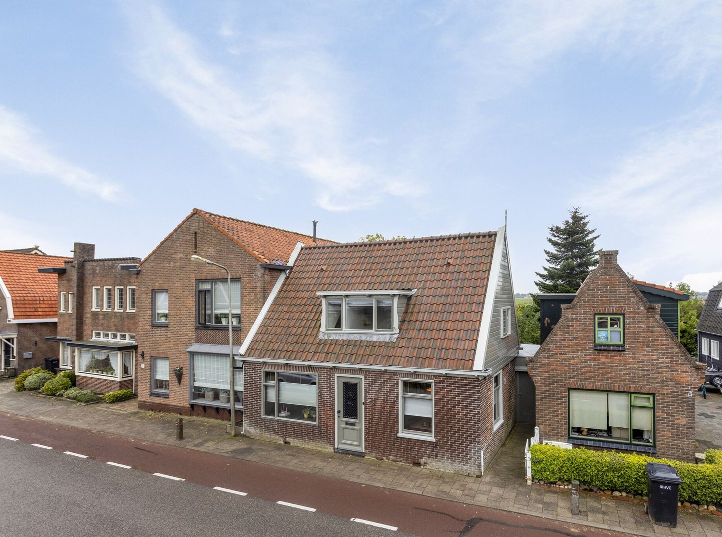 Foto 1 van Dorpsstraat 56