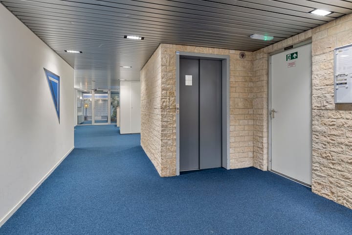 Photo 9 of Burgemeester D. Kooimanweg 427