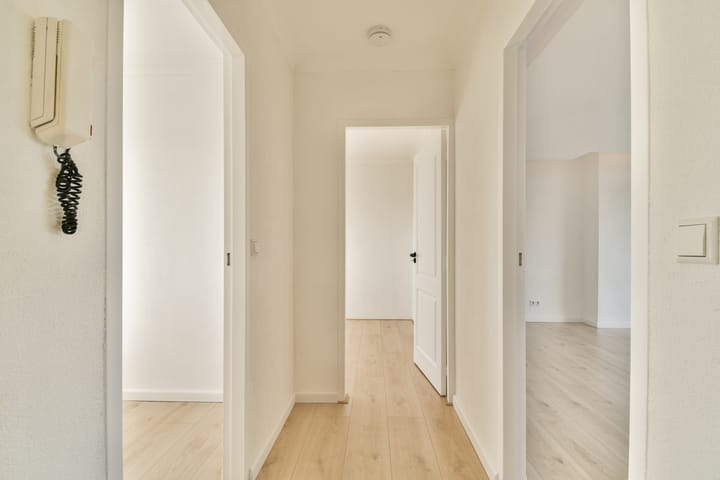 Foto 24 van Johannes Poststraat 134