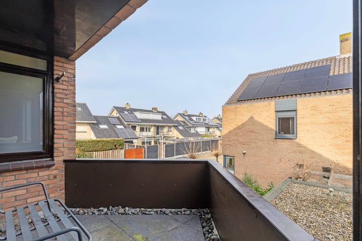 Foto 21 van Van der Lekstraat 10