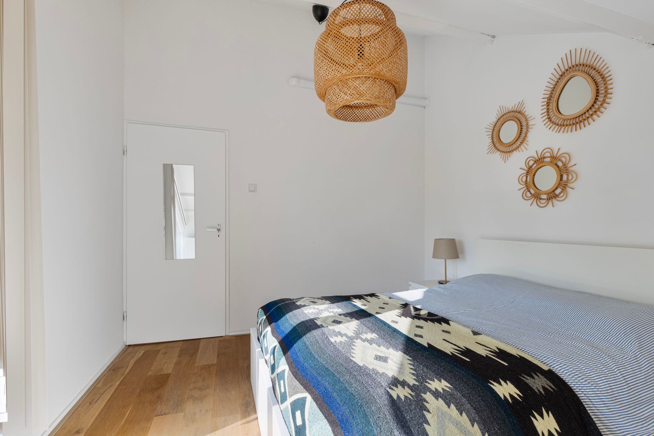 Foto 36 van Van der Lekstraat 10