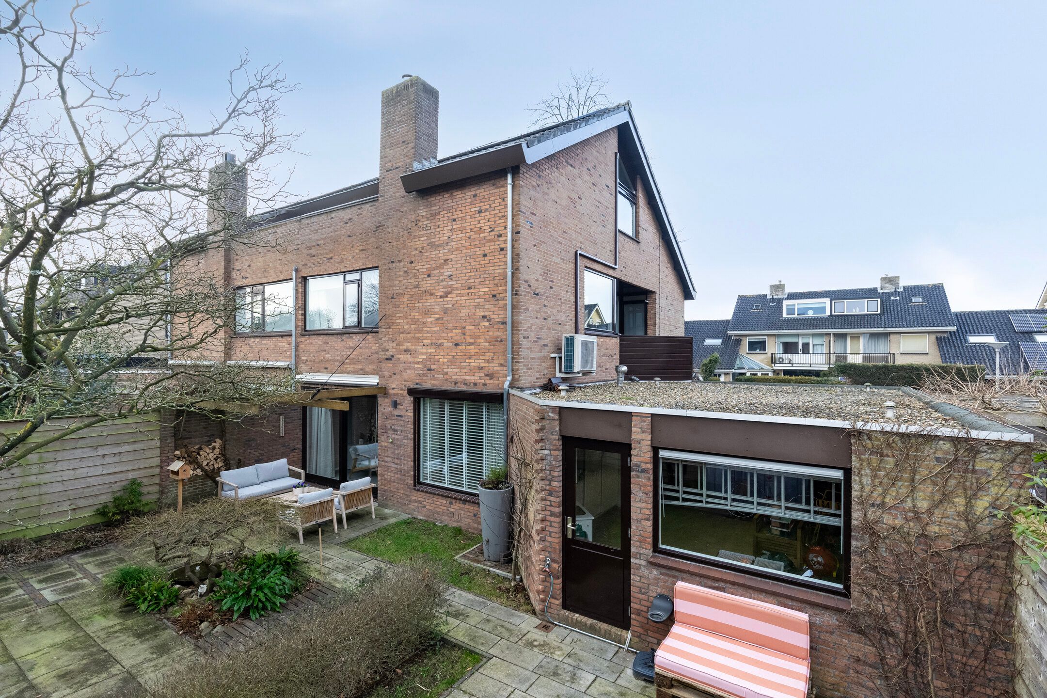 Foto 45 van Van der Lekstraat 10