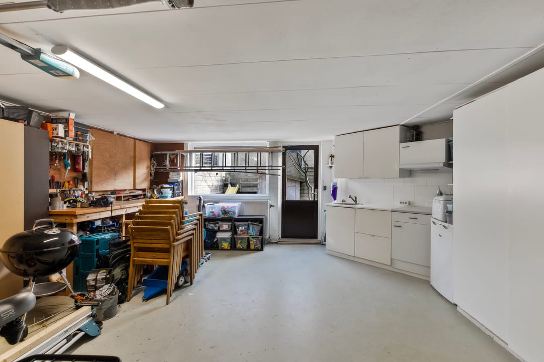 Foto 43 van Van der Lekstraat 10