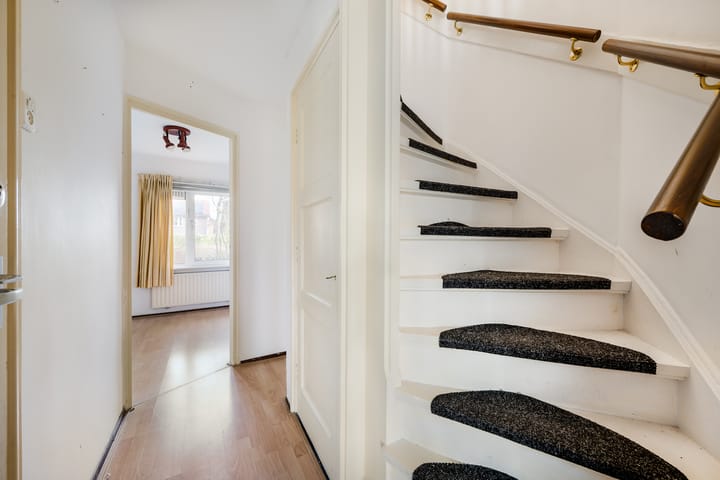 Photo 14 of Adriaen van Ostadelaan 62