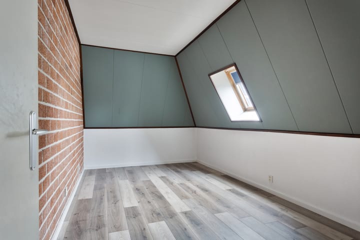 Foto 28 van Grotestraat 102-A