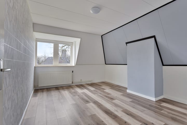 Foto 32 van Grotestraat 102-A