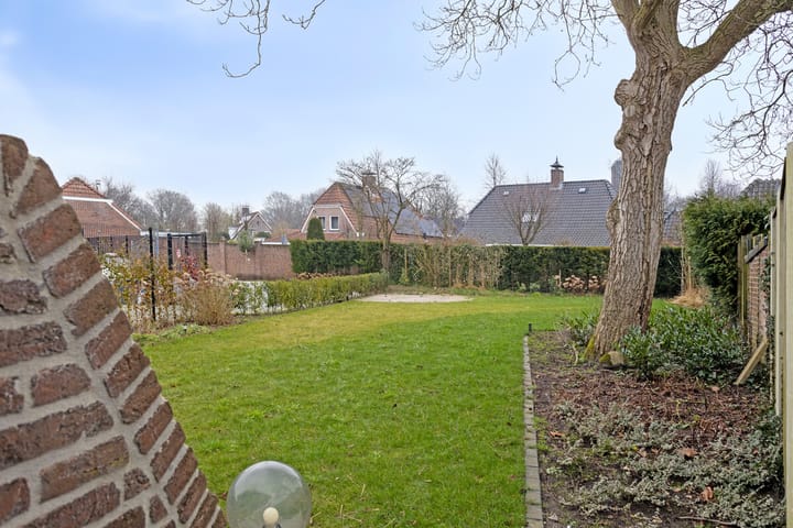 Foto 38 van Grotestraat 102-A