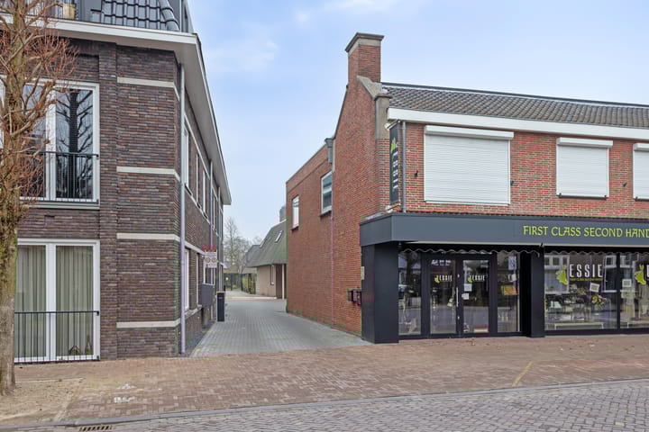 Foto 44 van Grotestraat 102-A