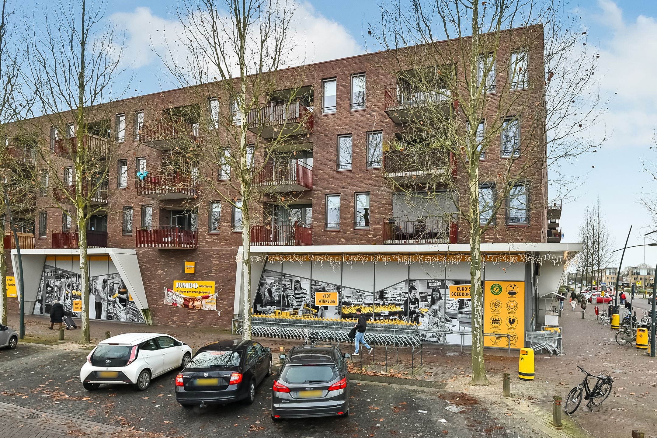 Foto 30 van Basilica 79