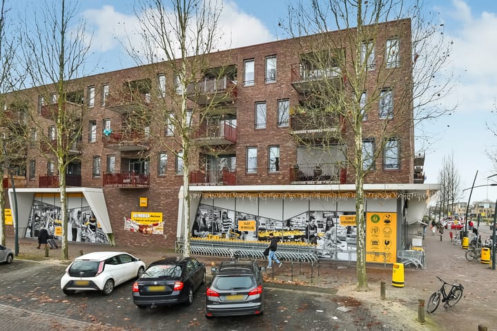 Foto 30 van Basilica 79