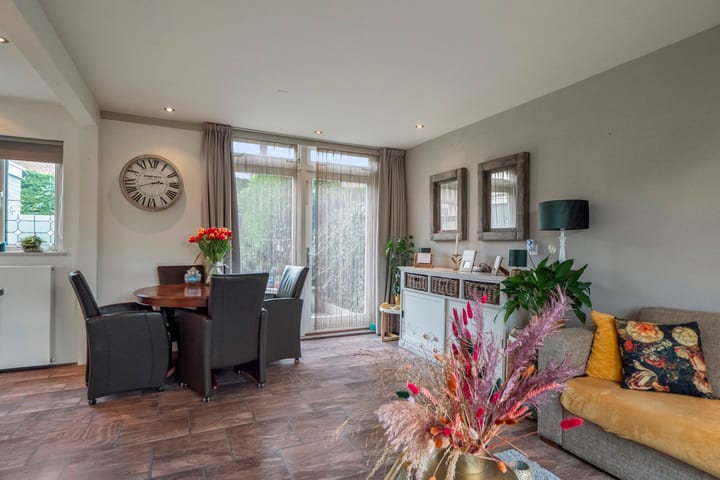 Foto 9 van Charlotte de Bourbonstraat 29