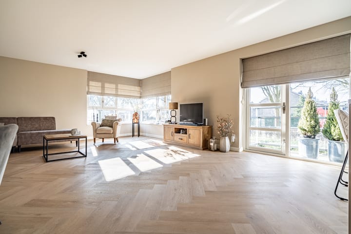 Foto 79 van Badhuisstraat 9