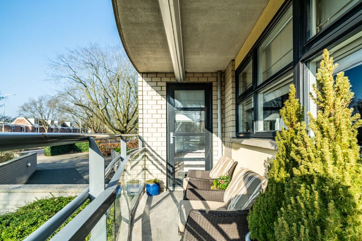 Foto 87 van Badhuisstraat 9