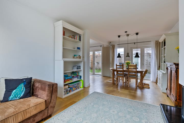 Foto 10 van Neutronstraat 22