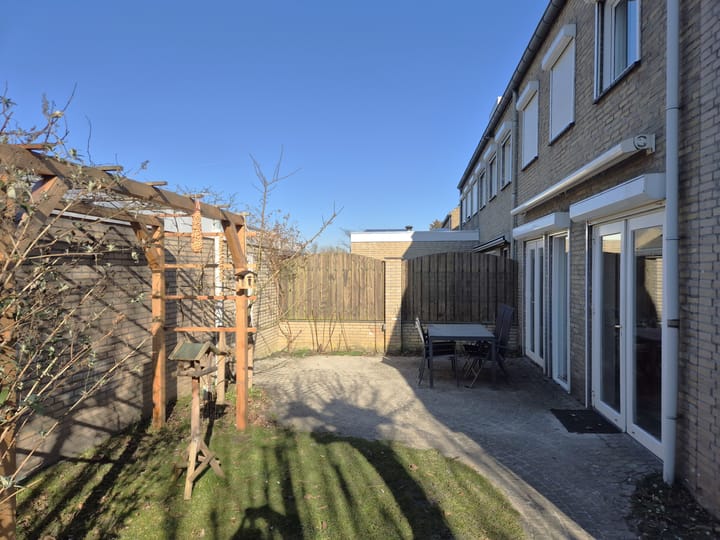 Foto 30 van Neutronstraat 22