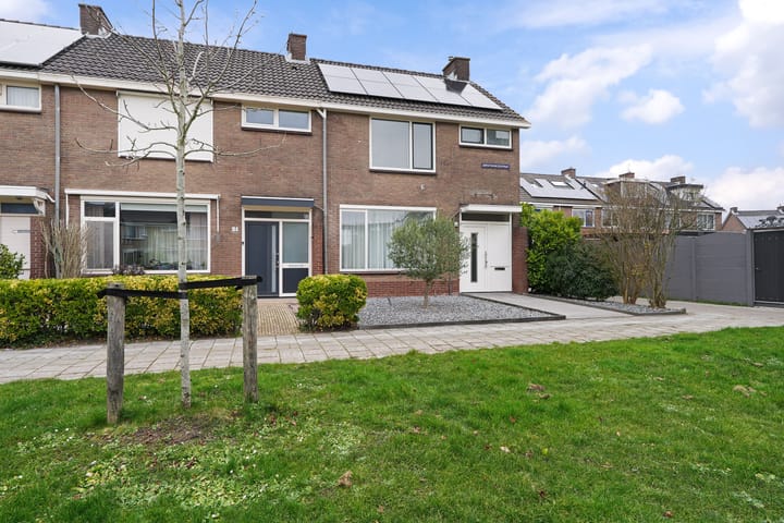 Foto 2 van Adriatischezeestraat 23