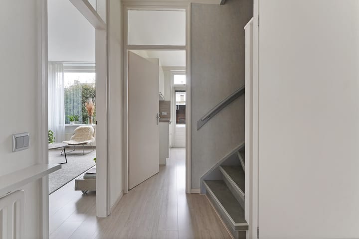 Foto 4 van Adriatischezeestraat 23