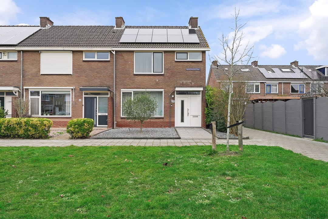 Photo 32 of Adriatischezeestraat 23