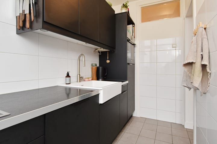 Foto 17 van Den Helderstraat 64