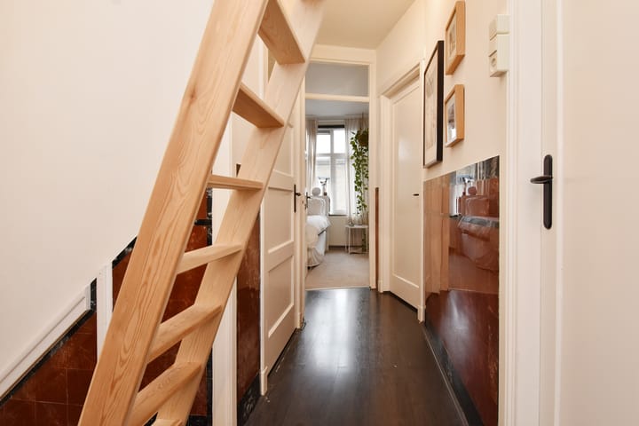 Foto 25 van Den Helderstraat 64