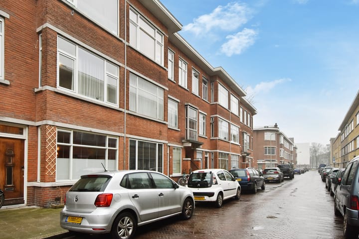 Foto 28 van Den Helderstraat 64