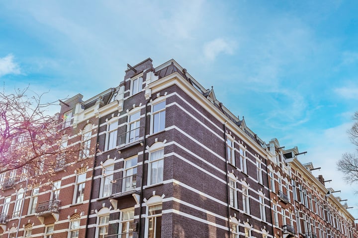 Alberdingk Thijmstraat 30-3