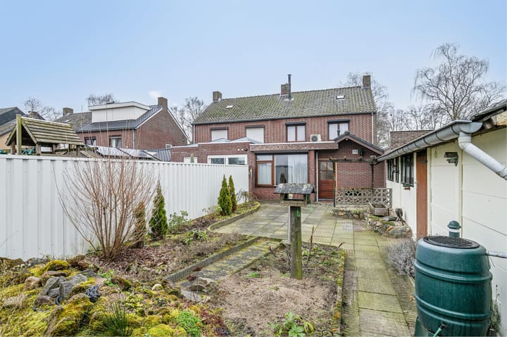 Photo 28 of Dries 10