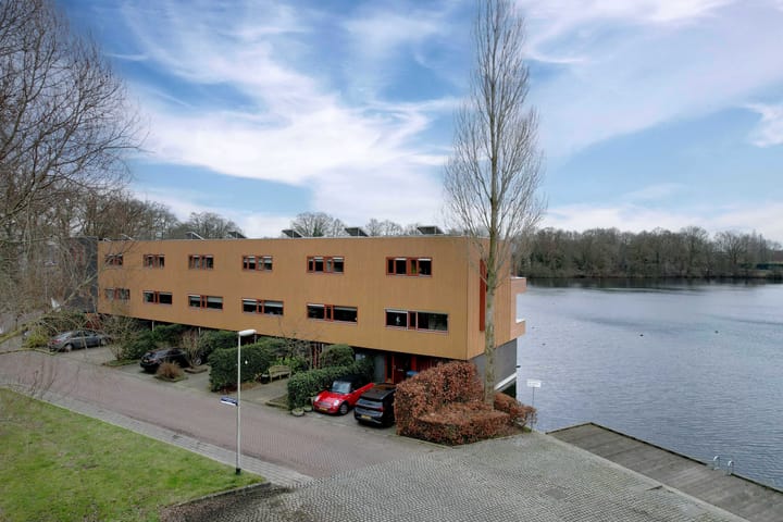 Foto 1 van Vriezenbeltstraat 4