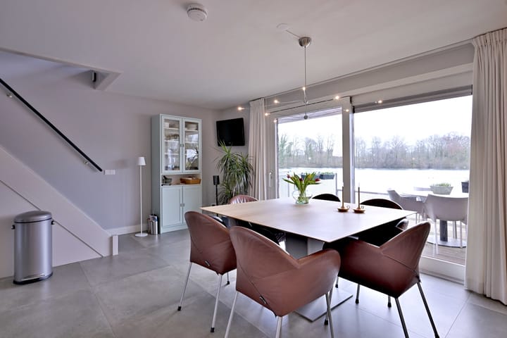 Foto 9 van Vriezenbeltstraat 4