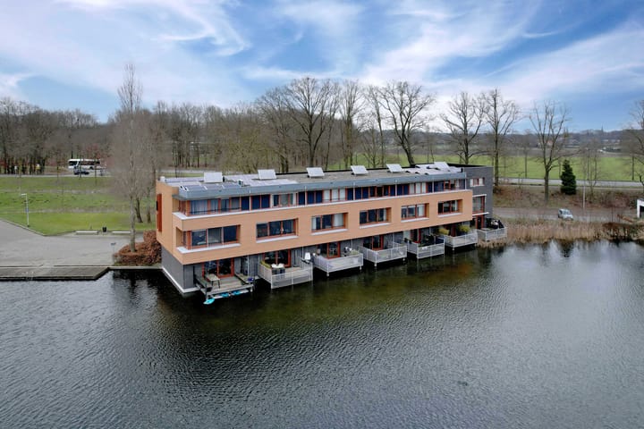 Foto 12 van Vriezenbeltstraat 4