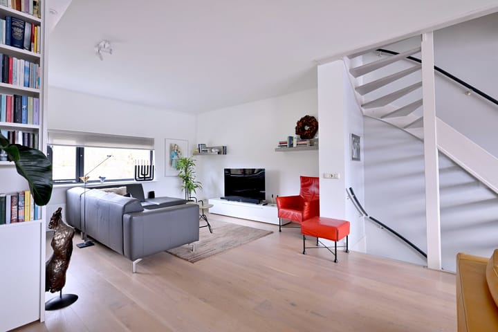 Foto 16 van Vriezenbeltstraat 4