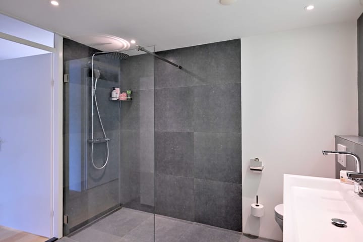 Foto 24 van Vriezenbeltstraat 4