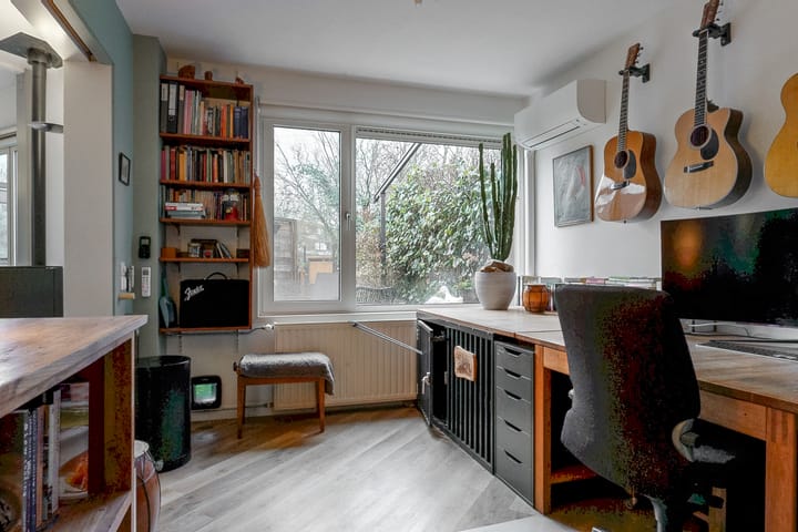 Photo 18 of Weesperveste 13