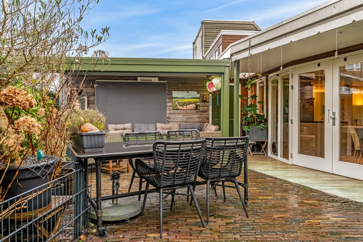 Photo 38 of Weesperveste 13