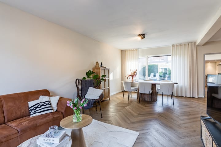 Foto 6 van Vinckenhofstraat 145