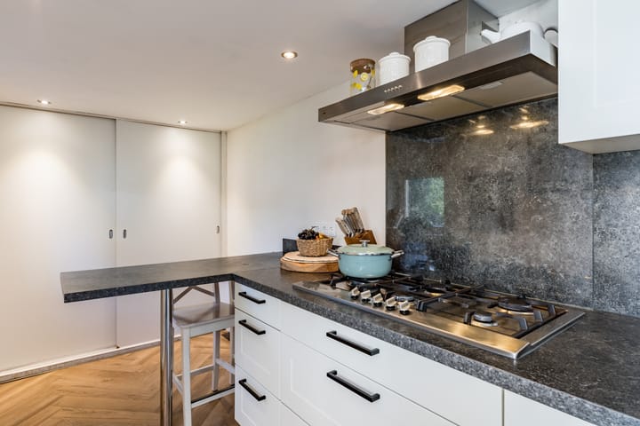 Foto 13 van Vinckenhofstraat 145