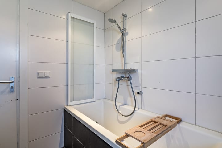 Foto 26 van Vinckenhofstraat 145